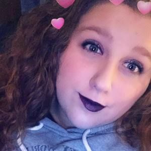 Meet your Posher, Emilee